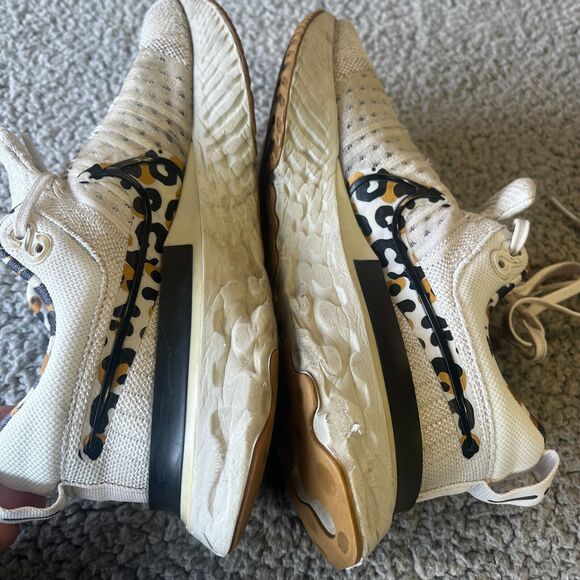 Nike React Infinity Flyknit Womens 7 Running Work STAINS DJ5932-001 - Picture 12 of 15